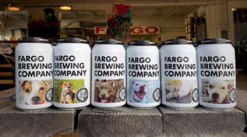 foto di animali sulle lattine di birra